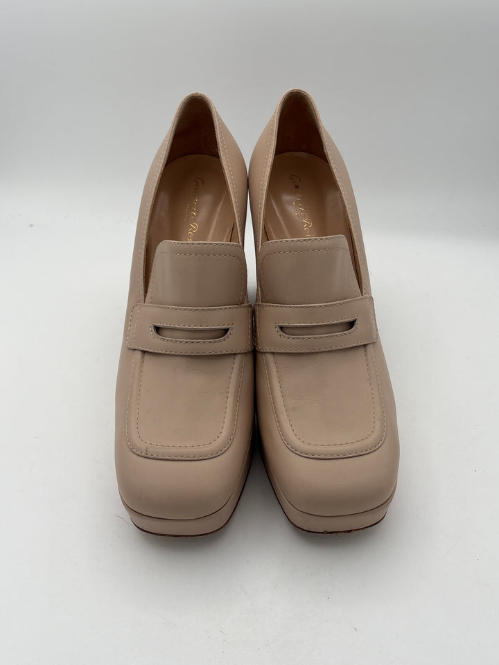 Gianvito Rossi Women Beige Leather Block Heel Loafers Size 10