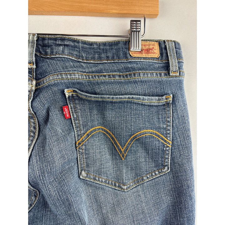 Women’s Levi’s Size 12 Lowrise Medium Wash Blue Skinny Jeans