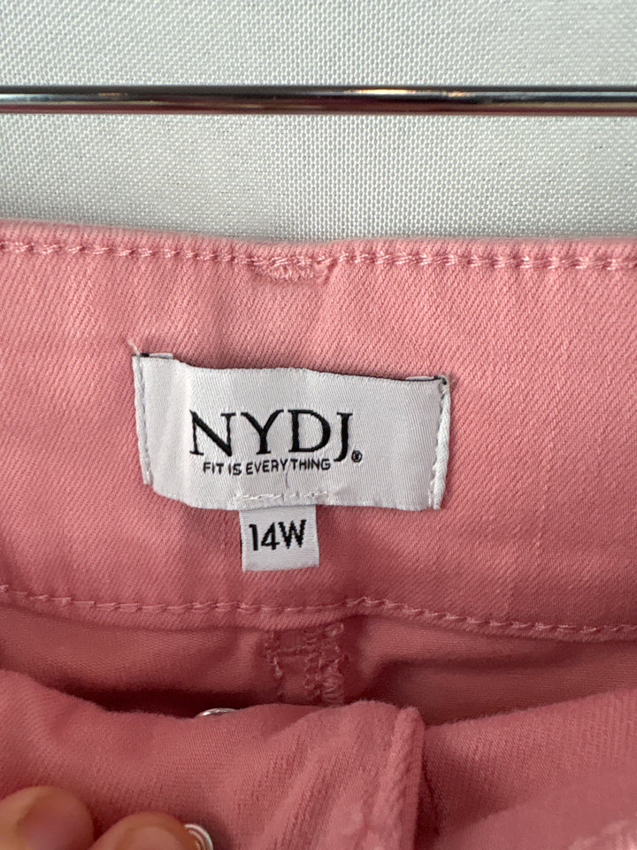 Women’s NYDJ Size 14W Bubblegum Pink Straight Leg Pants