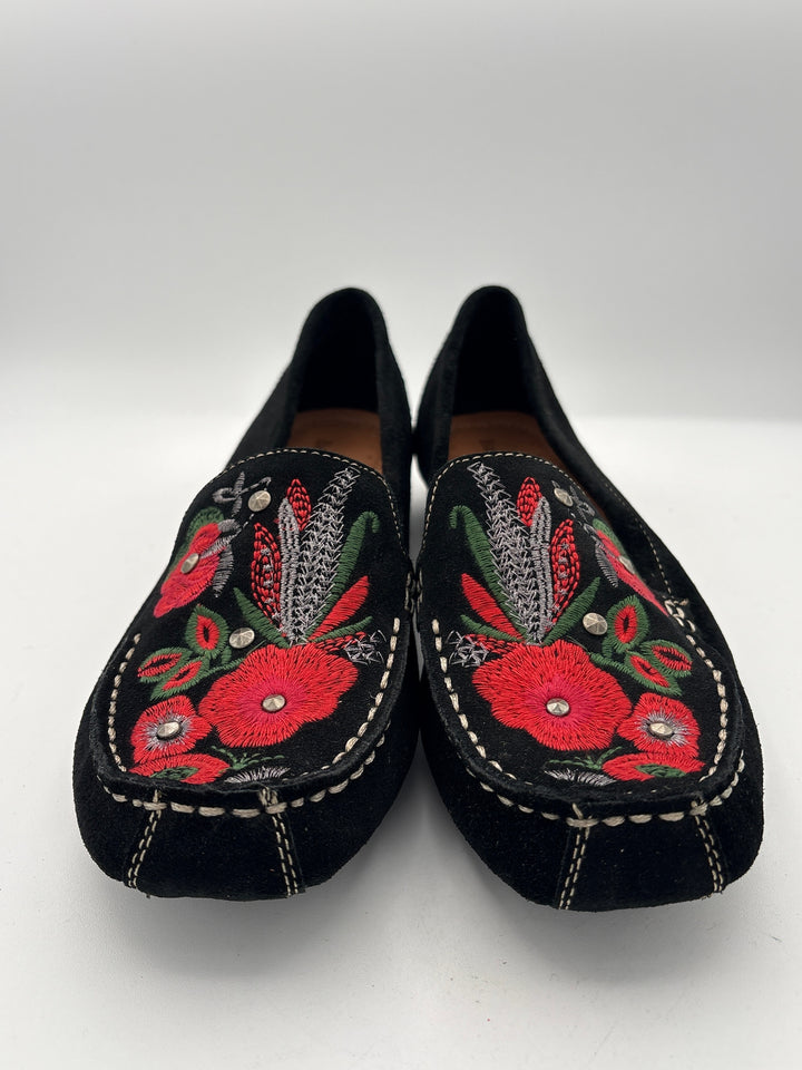 Womens Baretraps Size 9 Black Suede Loafers Red Floral Embroidery Silver Studs