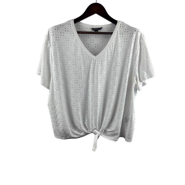 Women’s Zac & Rachel 1X White Waffle Cutout Patterned T-Shirt