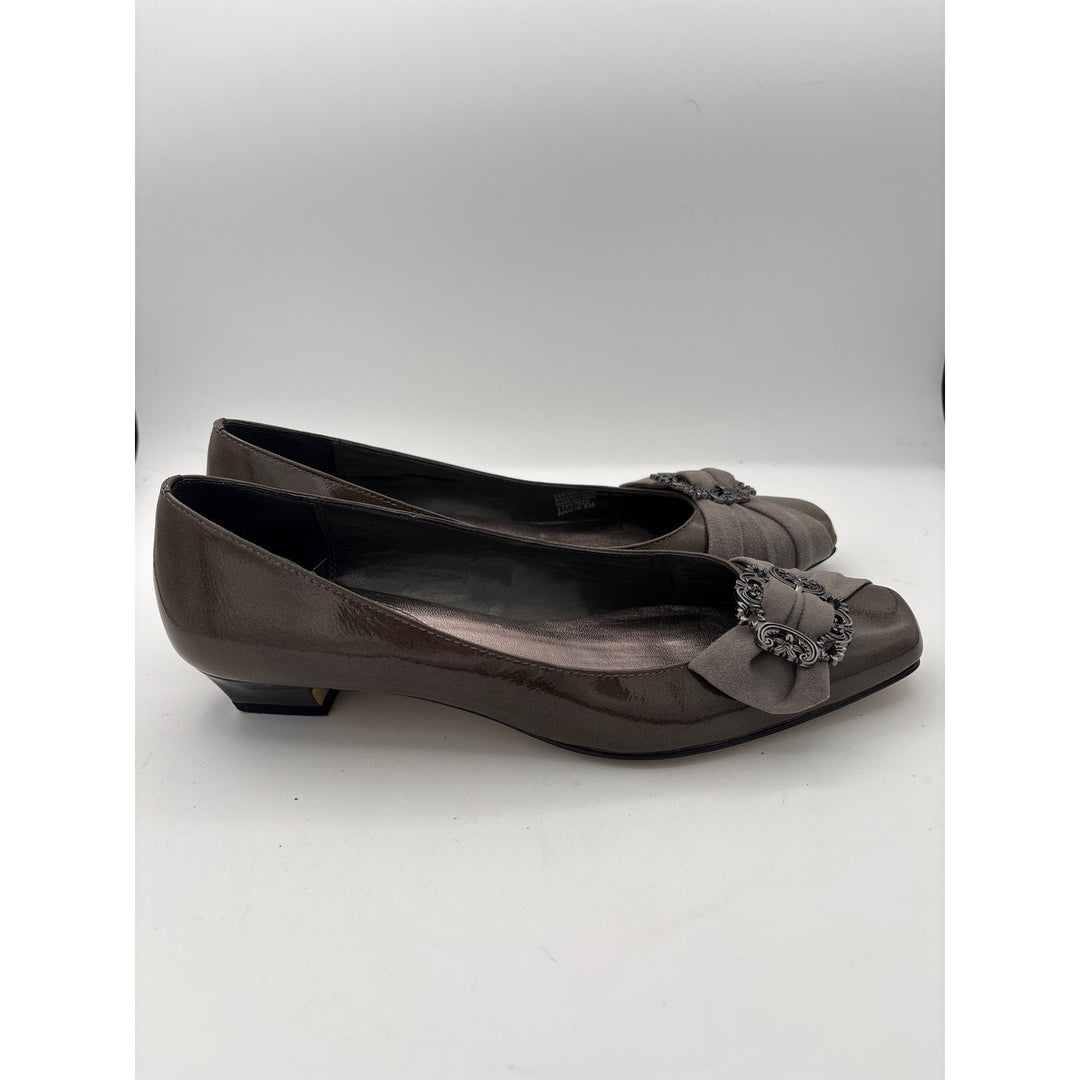 Women’s Franco Sarto Size 8 Brown Patent Leather Buckle Flats