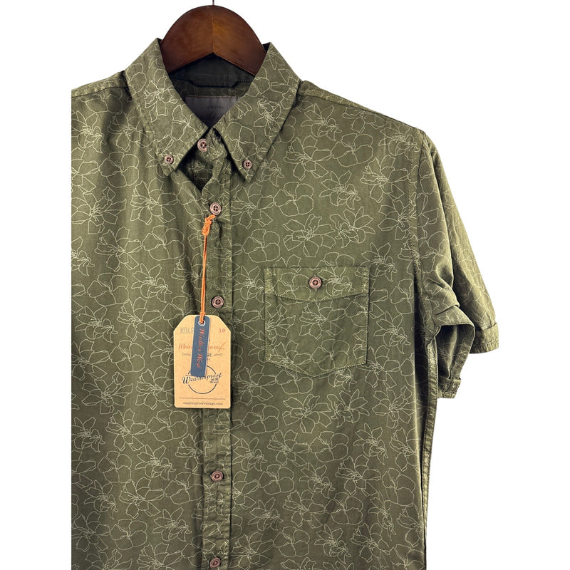 Men’s Small Waterproof Vintage Green Short Sleeve Button Up w/ Florals