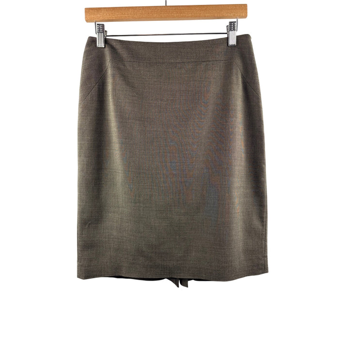 Women’s Ann Taylor Size 4 Greige Pencil Skirt