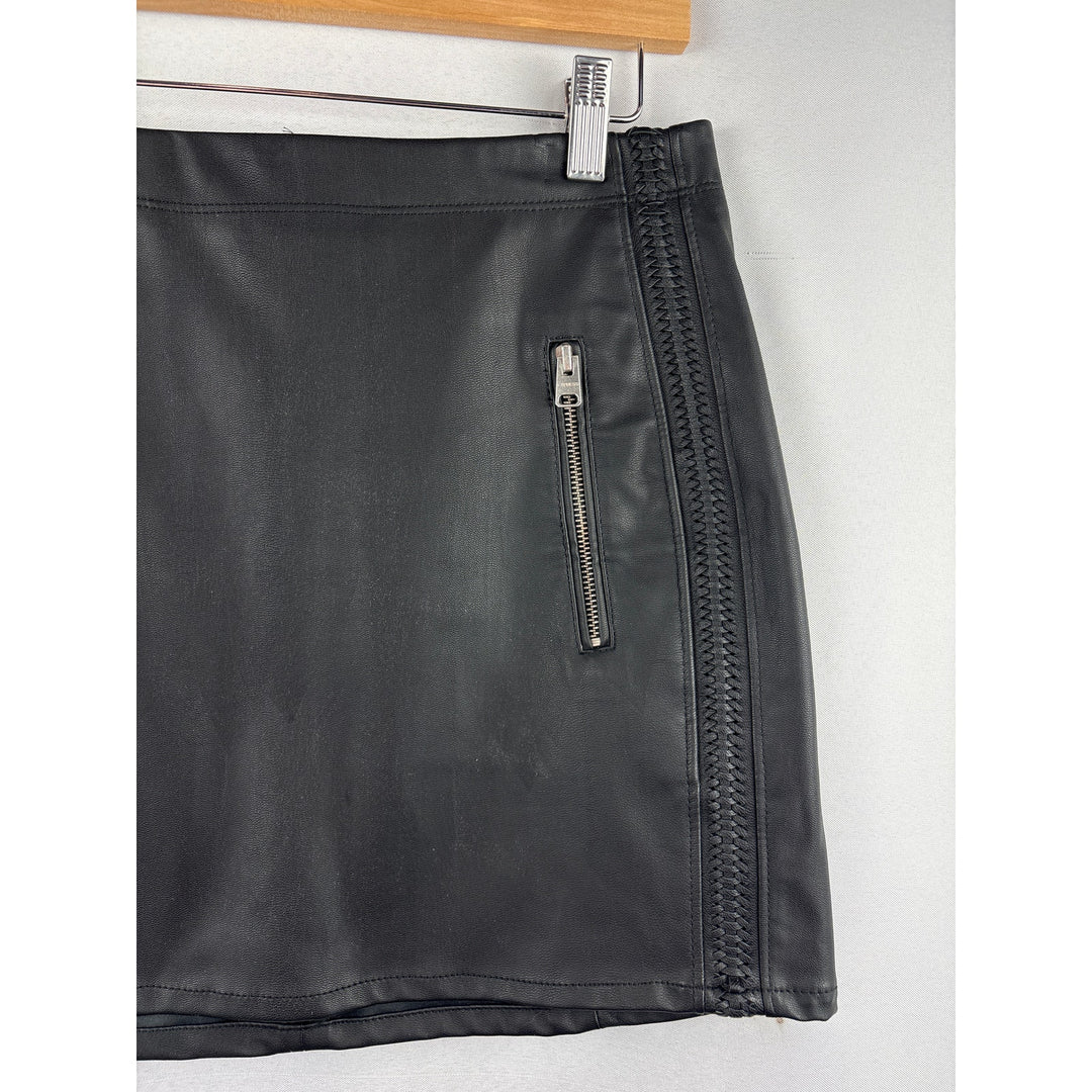 Women’s Express Size 4 Black Faux Leather Mini Skirt