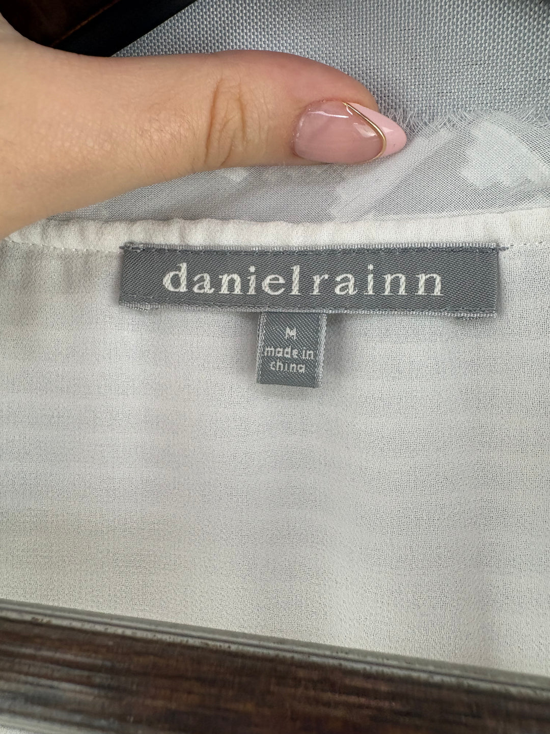 Women’s Daniel Rainn Medium White Short Sleeve Blouse