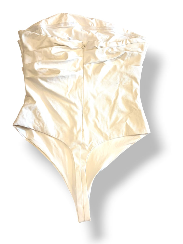 Naked Wardrobe White Faux Leather Ruched Bodysuit Size L NWT Strapless Corset