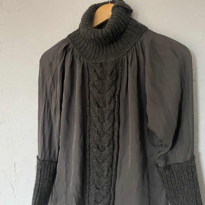 Jodi Arnold Size 4 Wool Silk Turtleneck Grey Sweater Art to Wear Lagenlook