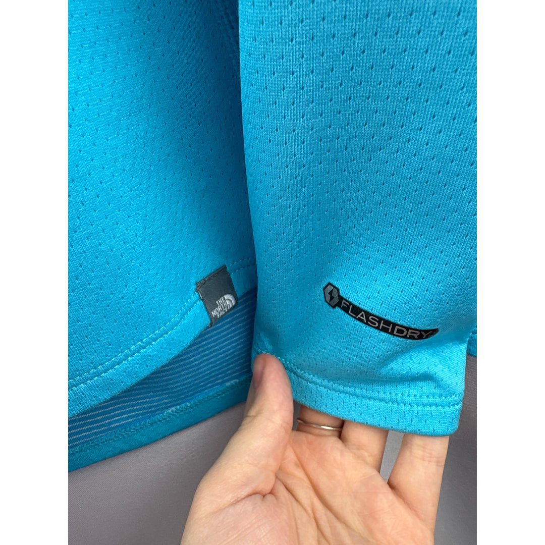 Women’s The North Face Medium Bright Blue Long Sleeve Athletic Shirt