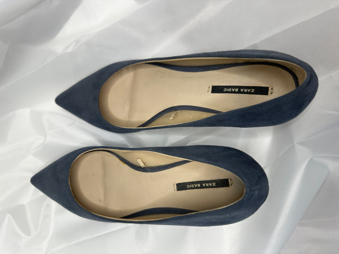 Zara Basic Gorgeous Blue Grey Suede Look Pumps with Silver-Tone Detail