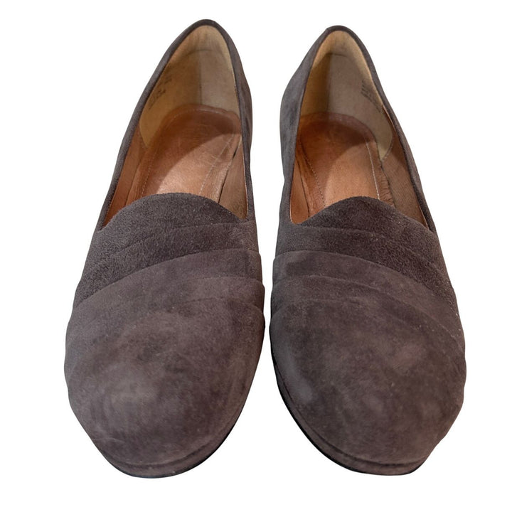 Clarks Womens Delsie Joy Dark Taupe Suede Pleated Pumps Size 8.5M