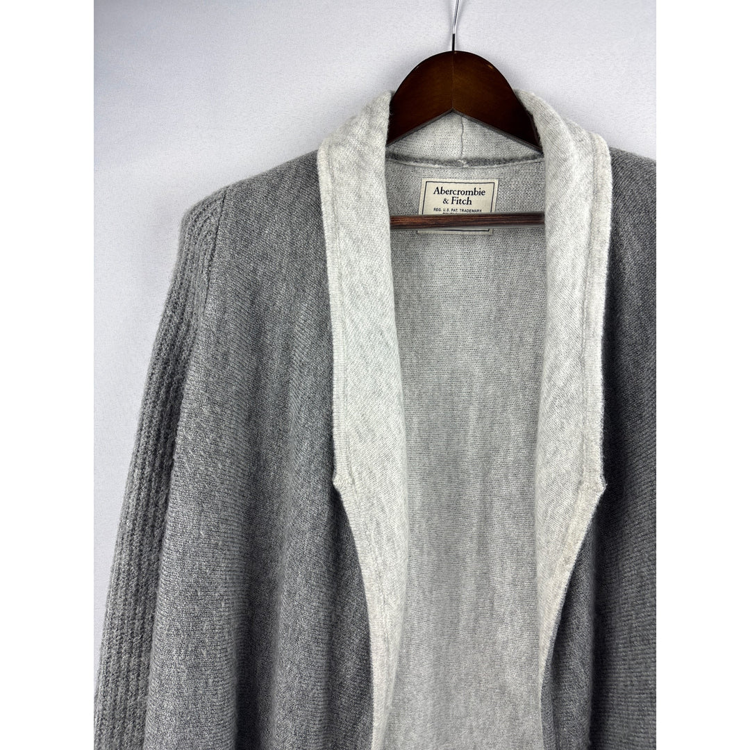 Women’s Abercrombie & Fitch Small Grey Cardigan