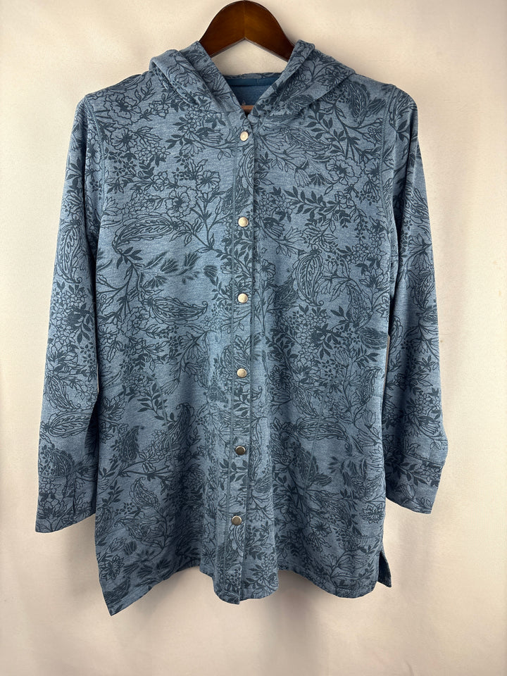 Women’s Cuddl Duds Large Blue Floral Buttoned Sweater