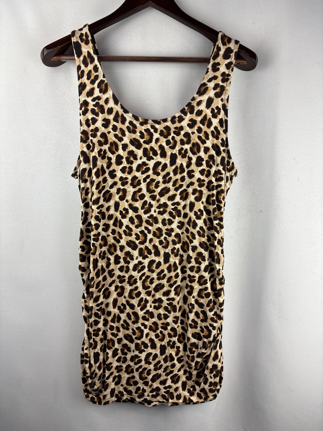 Women’s Torrid Size 2 Leopard Print Tank Blouse