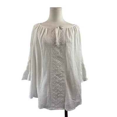 Women’s Karen Kane Size 1X White Bell Sleeve Blouse.