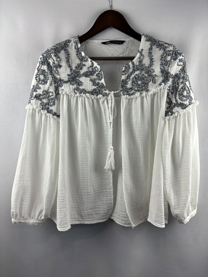 Women’s Zara Small White Tied Sweater