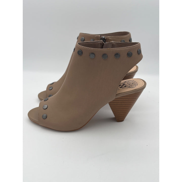 Women’s Vince Camuto Size 7.5 Taupe Block Heels with Heel & Toe Exposure w/ Silver Hardware