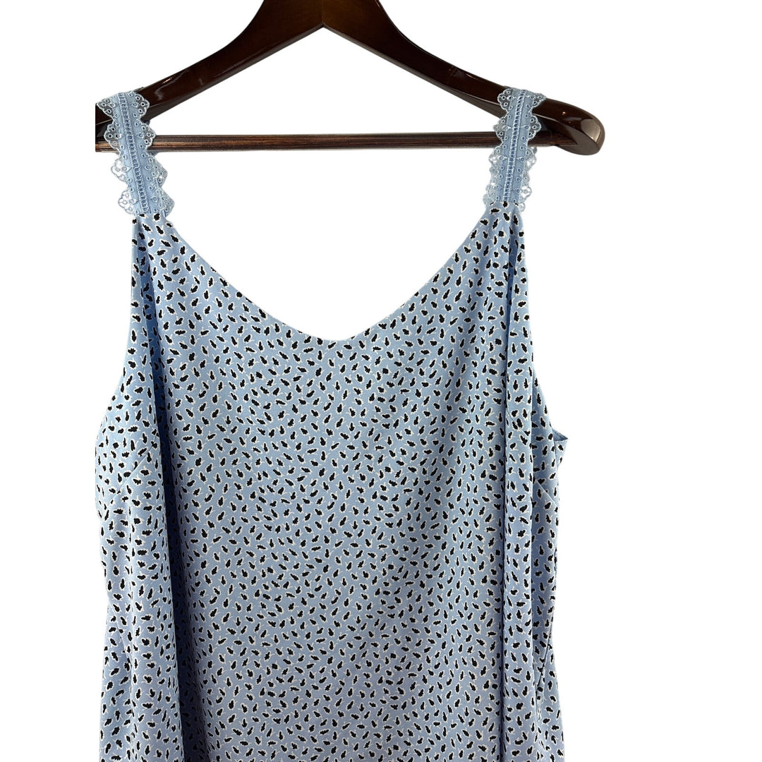 Women’s Nordstrom Rack Size 2X Pale Blue w/ Black Florals Sleeves Blouse