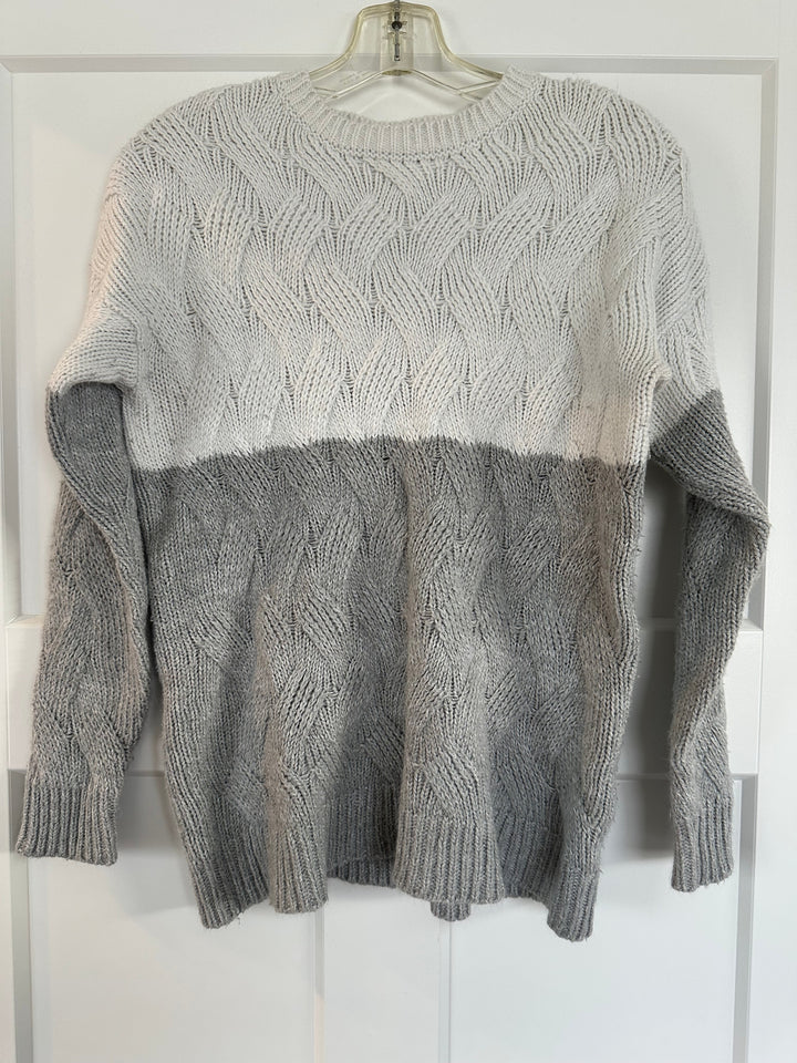 A New Day Womens Oversized White Gray Cable Knit Sweater Size XS