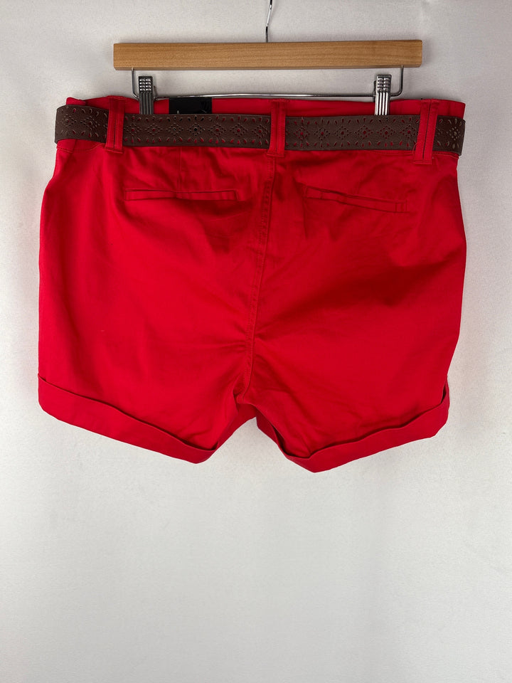 Torrid Womens Size 18 Bright Red Mid Rise Stretch Cotton Shorts With Belt