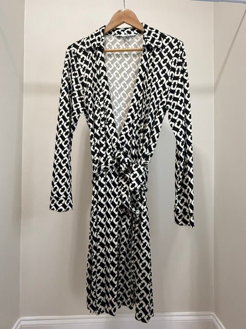 Diane von Furstenberg DVF Silk Geometric Wrap Dress Sz14