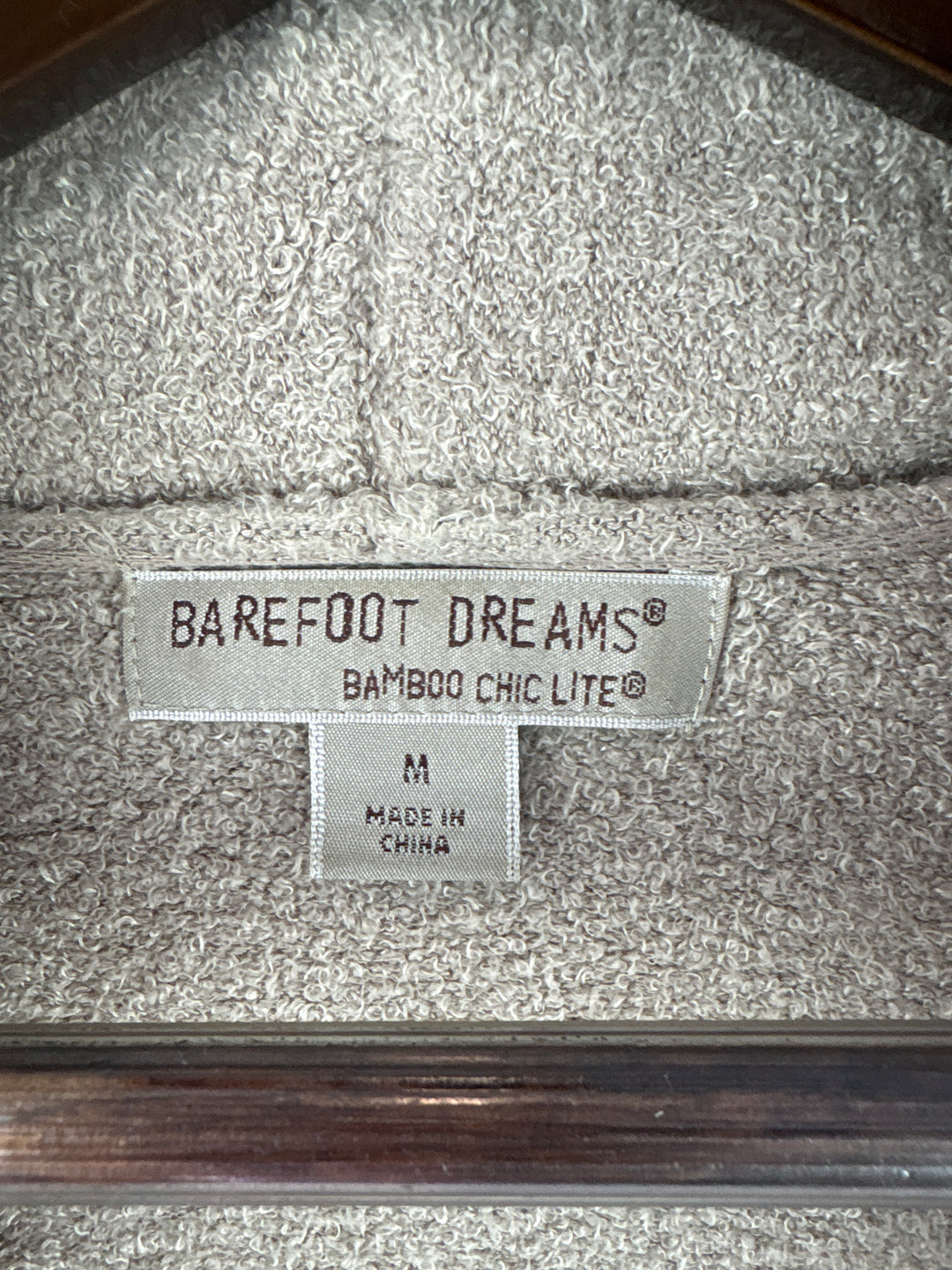 Women’s Barefoot Dreams Medium Beige Cardigan