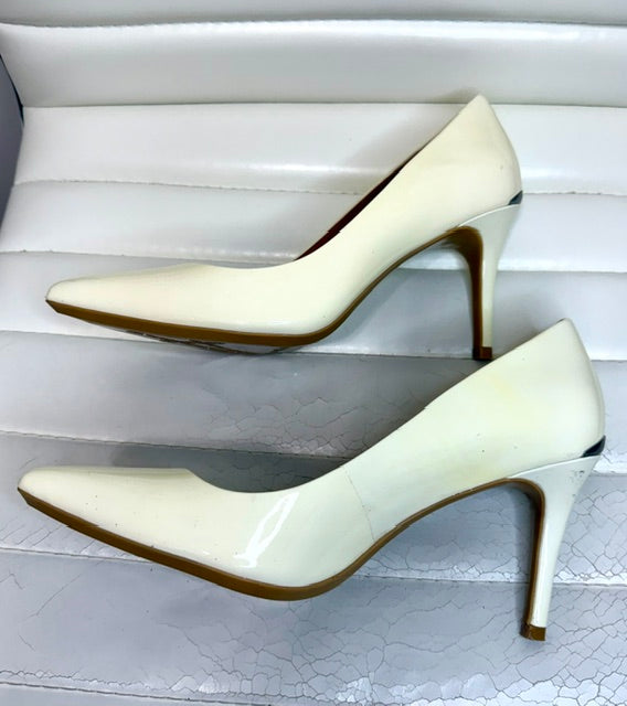 Calvin Klein Cream Patent Leather Pumps Sz7