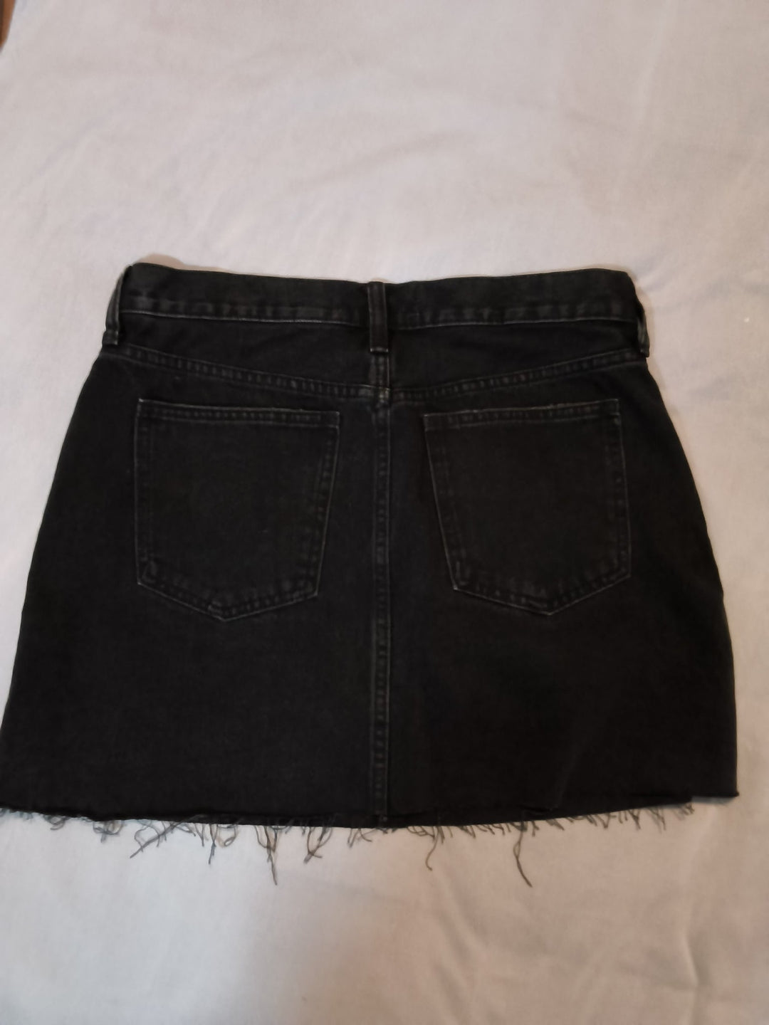 Mango Black Denim Mini Skirt With Frayed Raw Hem Size Small