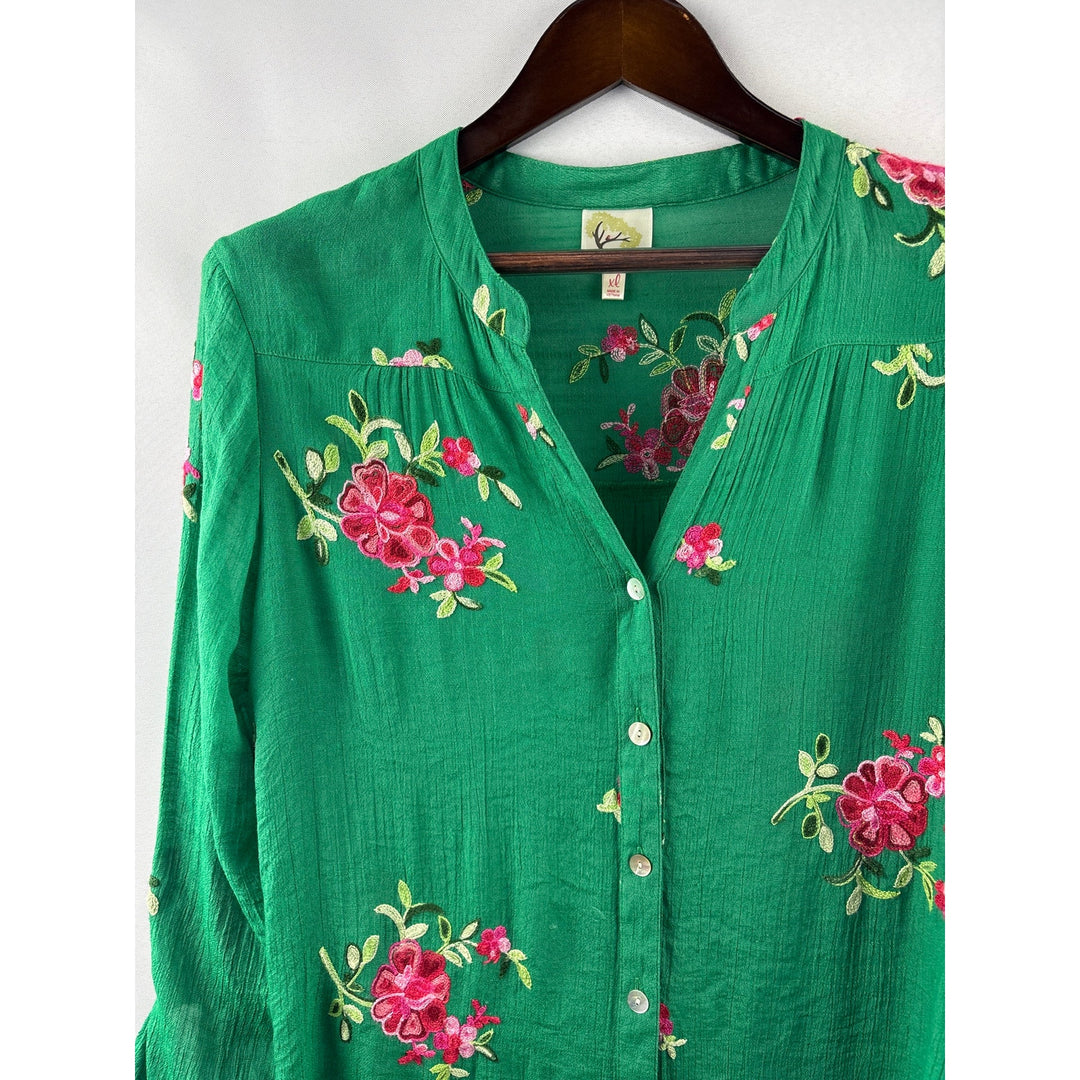 Women’s Fig & Flowers XL Green w/ Pink Floral Embroidery Button Up Blouse