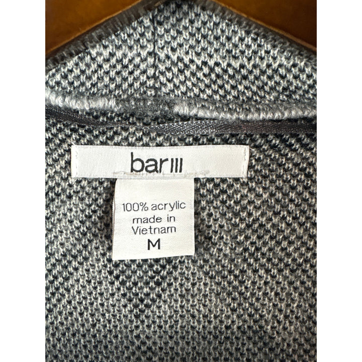 Women’s bar lll Medium Grey Patterned Cardigan