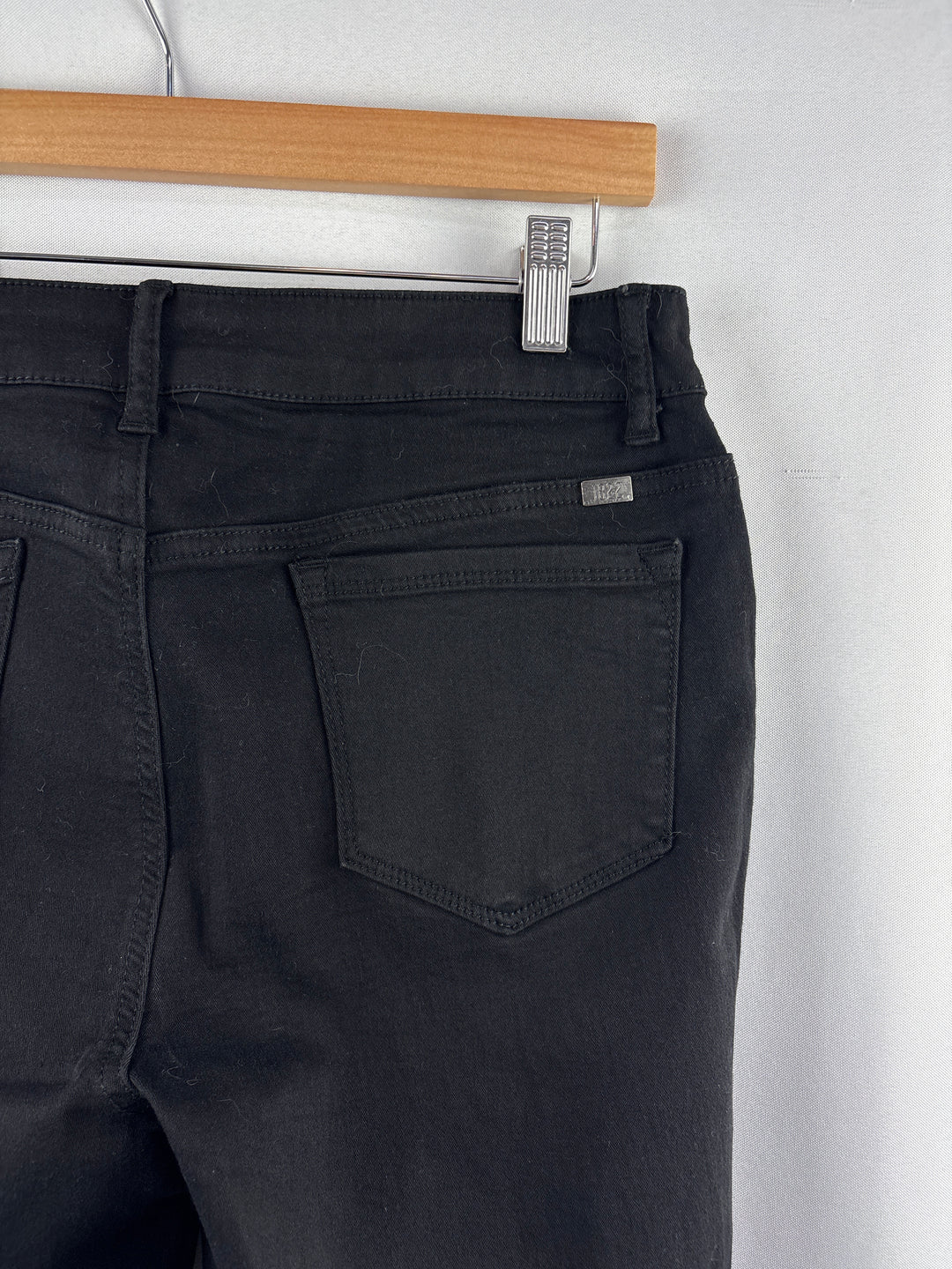 Women’s 1822 Denim Size 12 Black Skinny Jeans