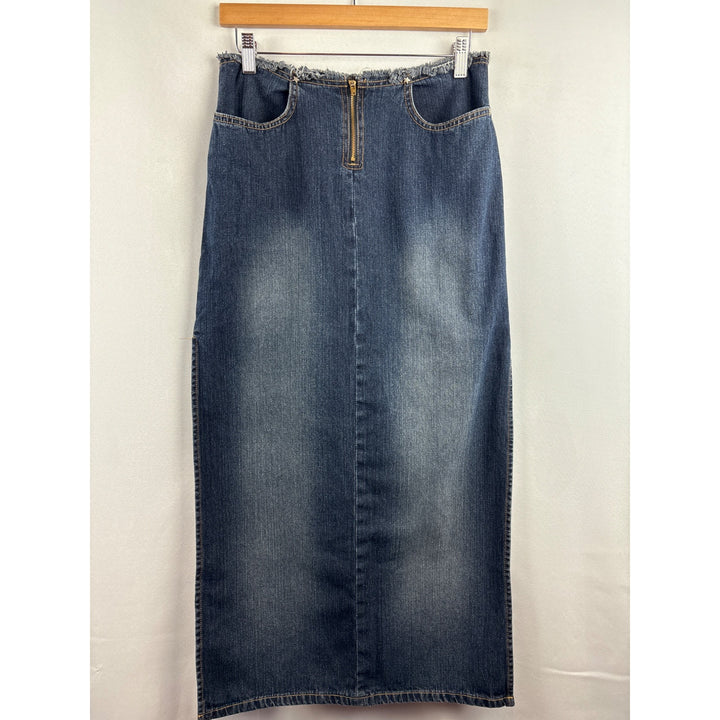 Bubblegum Womens Frayed Denim Skirt W/ Pockets & Front Zip Closure
