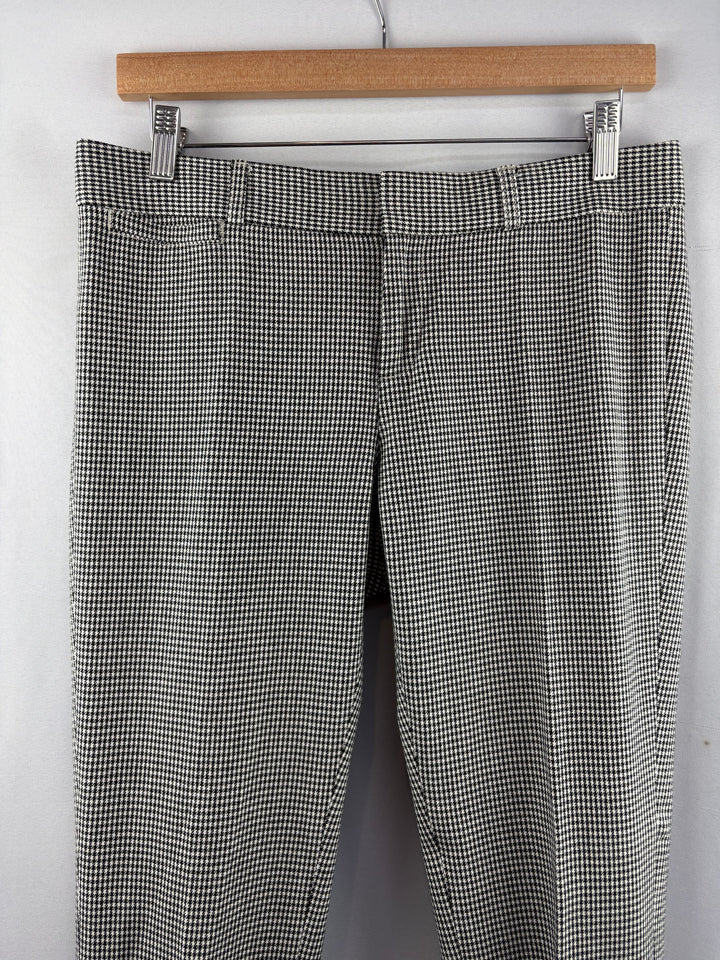 Women’s Banana Republic Size 4 Black & White Checkered Pleated Slacks