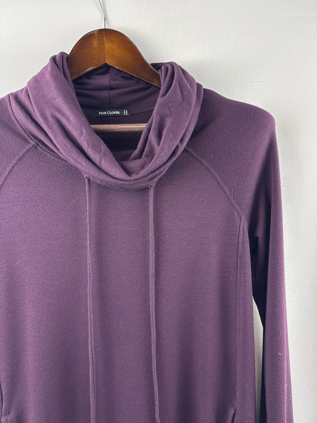 Women’s Pink Clover Small Purple Mockturtleneck Sweatshirt