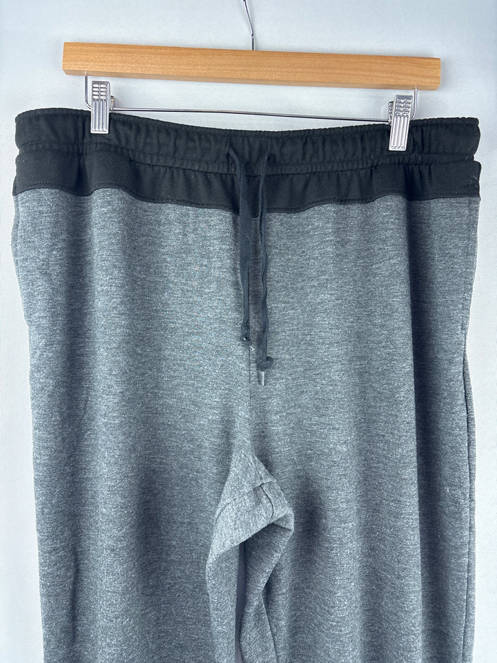 Women’s Cuddl Duds Large Dark Gray Joggers