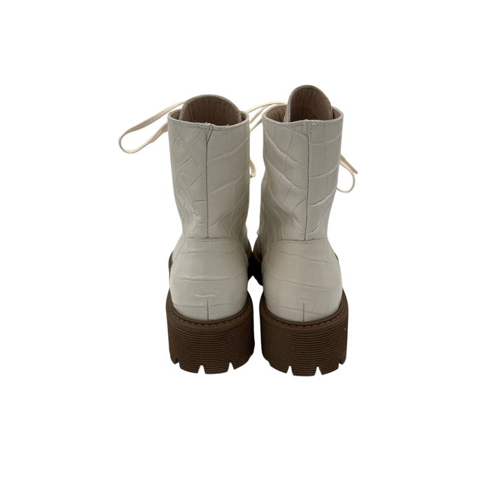 Women’s Frēda Salvador Size 8 White Leather Lace Up Boots