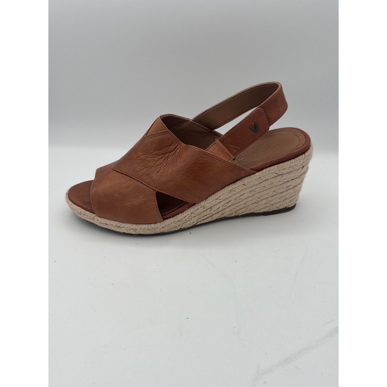 Women’s Vionic Brown Leather Espadrille Arch Support Sandals Sz 10 US