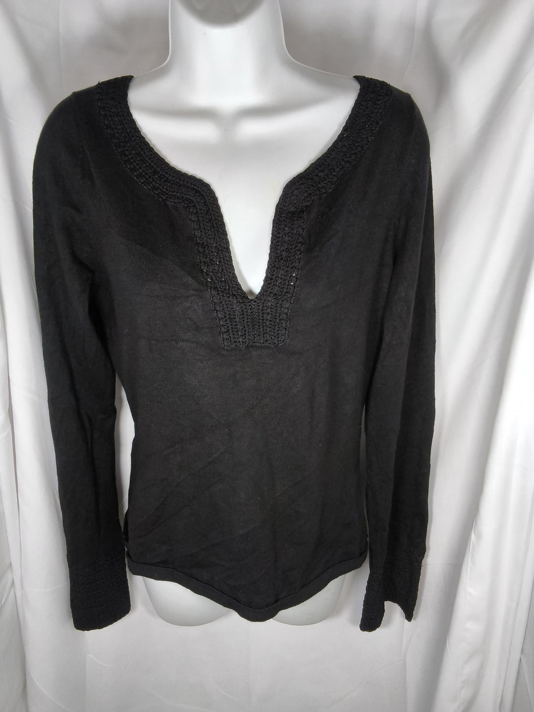 INC International Concepts Black Crochet Knit Top Split V-Neck L