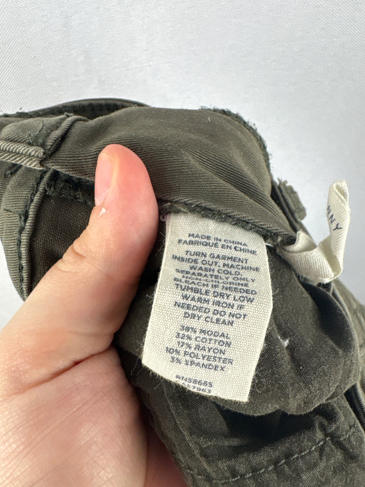 Women’s Caslon Size 28 Dark Olive Green Cargo Skinny Jeans