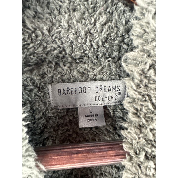 Womens Barefoot Dreams Large Moss Green Buttoned Plush Sweater