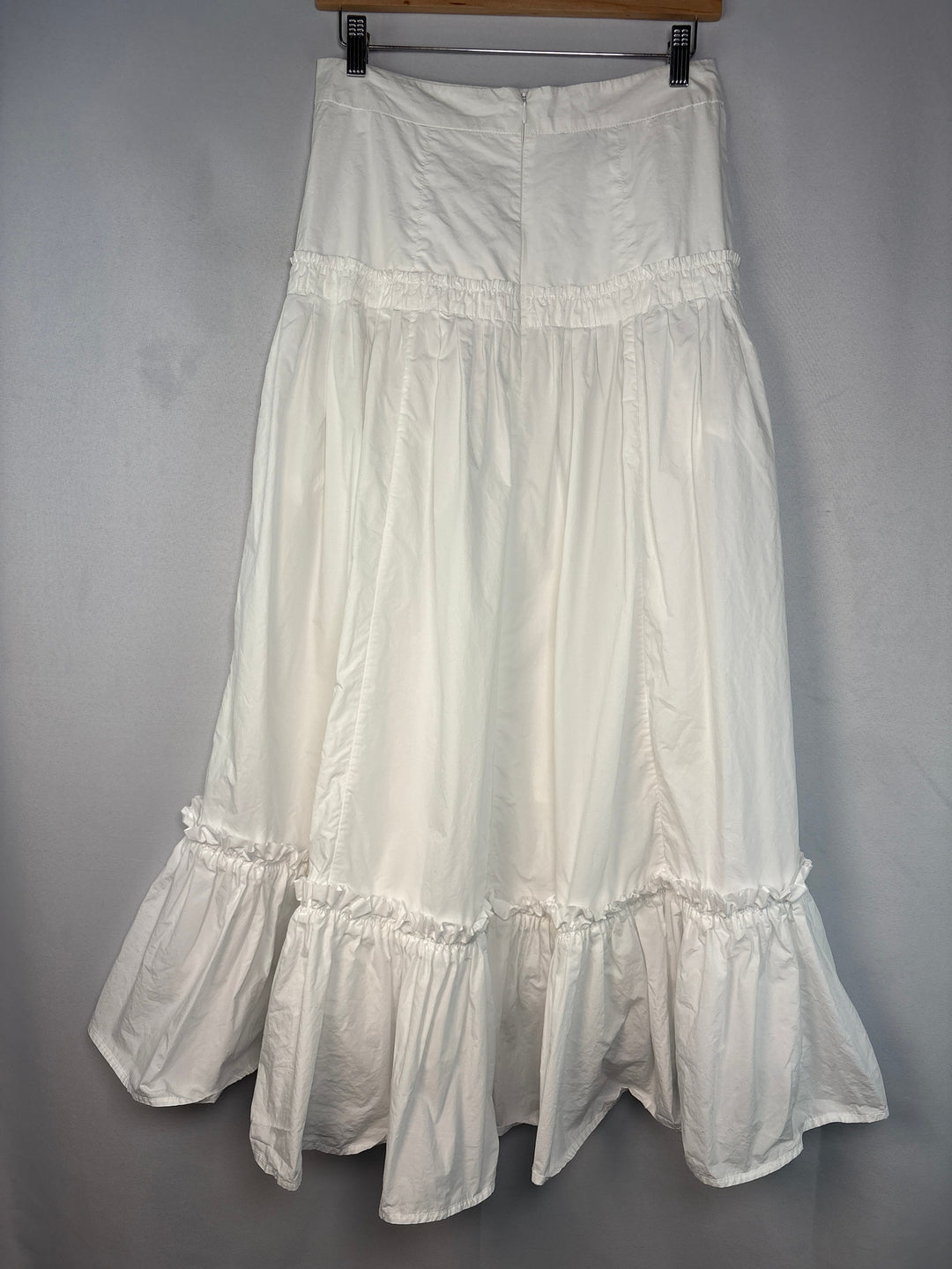 Casual White Tiered Maxi Skirt For Women With Two Front Pockets