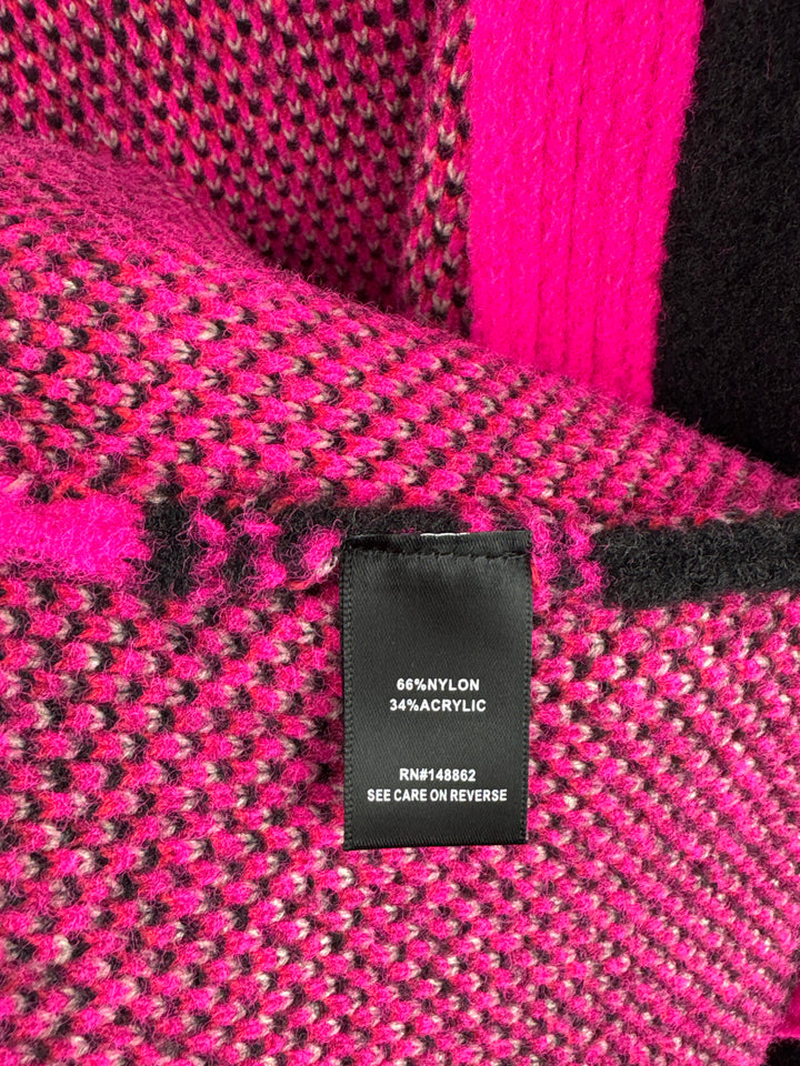 Women’s Torrid Size 1 Pink Gray &amp; Black Patterned Cardigan