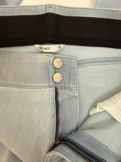 Nine West Straight Leg Jeans Light Wash Sz14