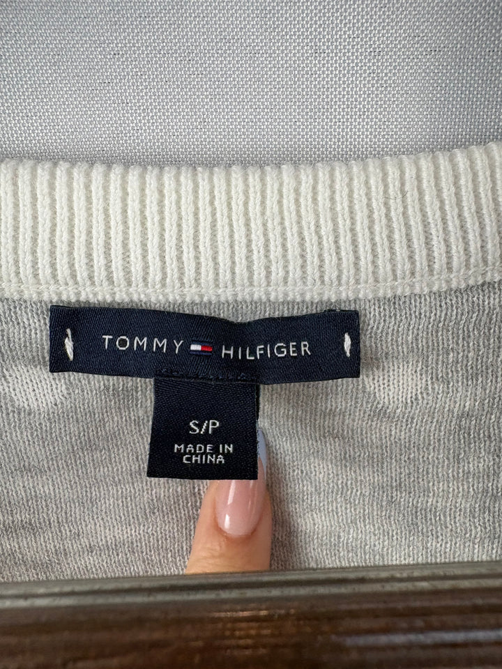 Women’s Tommy Hilfiger Small Cream w/ Gray Polka Dots Crewneck Sweater