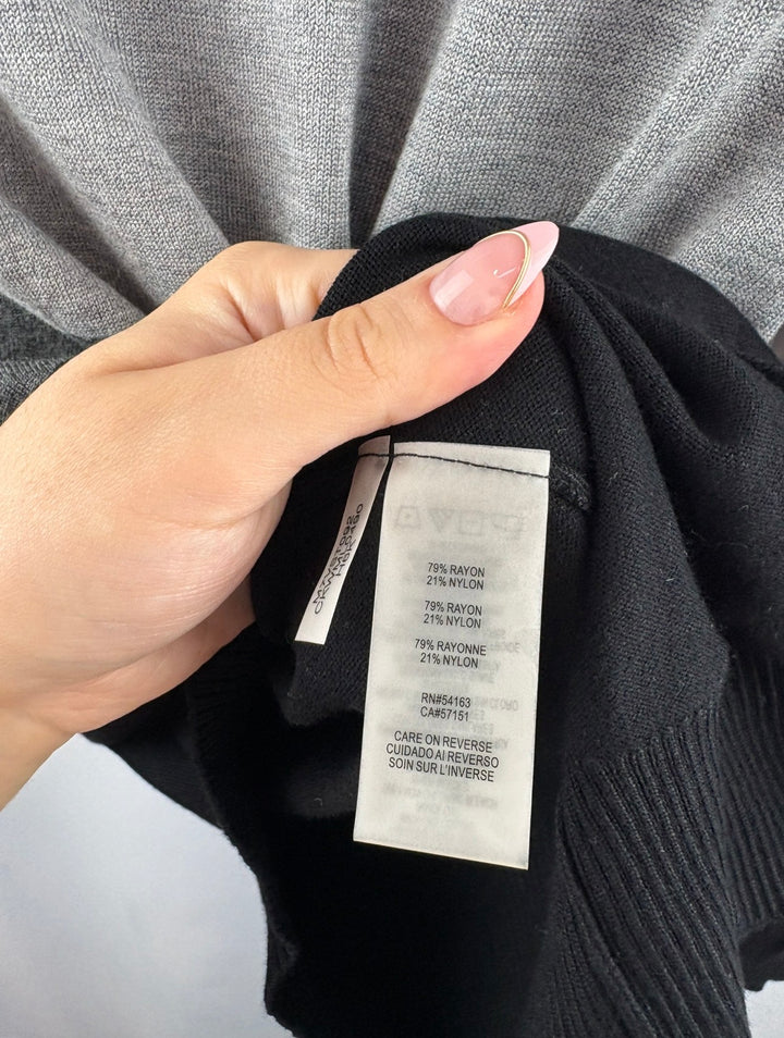 Women’s Calvin Klein Small Black & Gray Striped Turtleneck