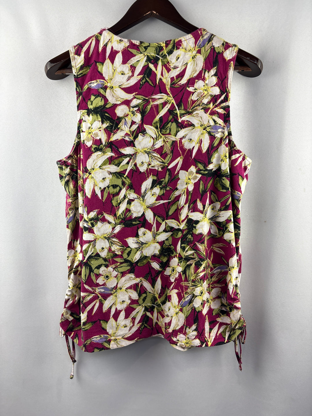 Women’s J.Jill Large Magenta Sleeveless Blouse w/ White Florals