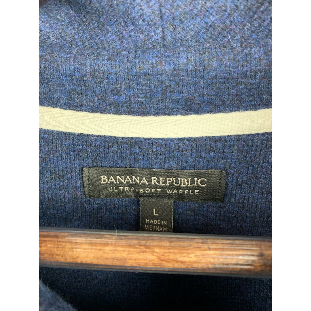 Men’s Banana Republic Blue Waffle Sweater Size Large