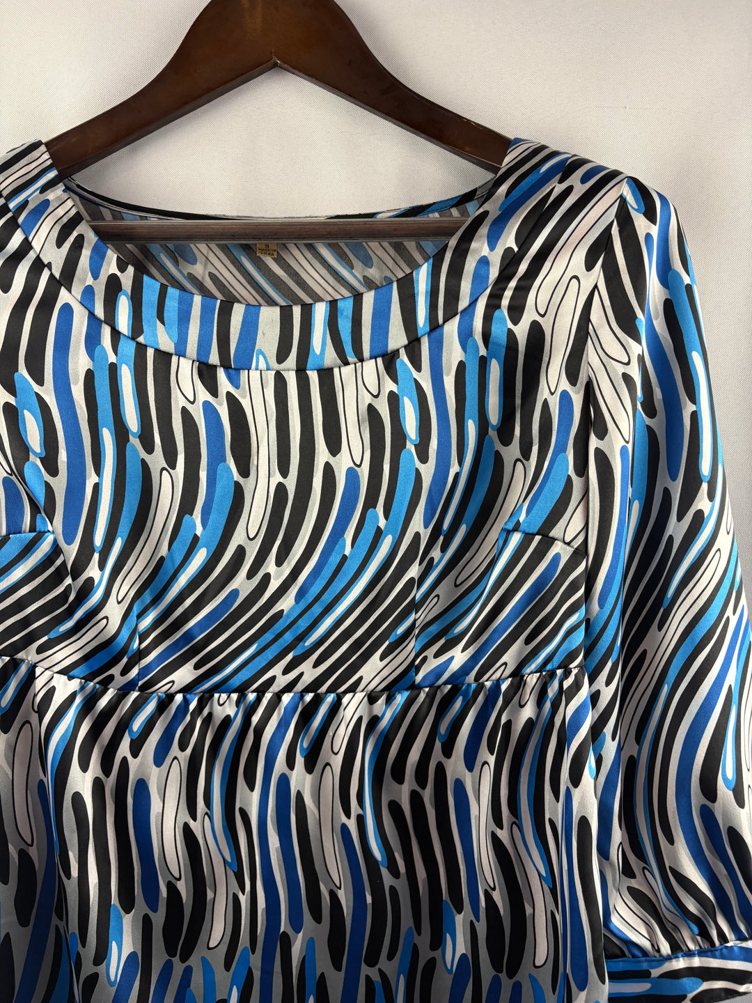 Women’s Notations Small Blue, Black & White Patterned Blouse