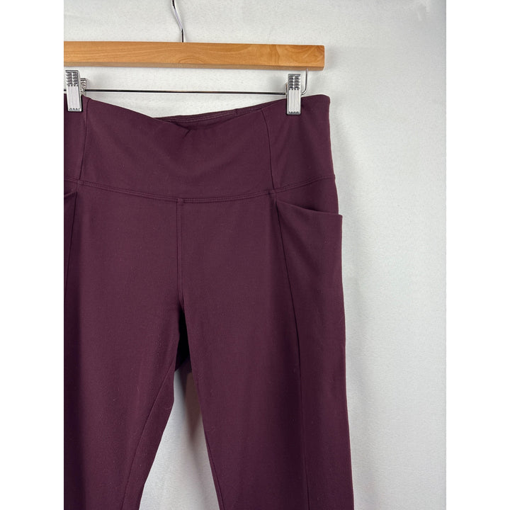 Women’s Athleta Medium Burgundy Leggings w/ Pockets