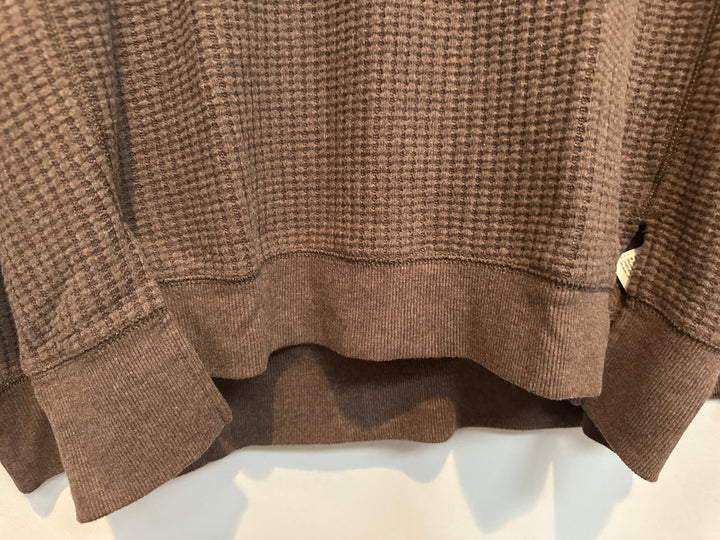 Women’s American Eagle Big Hug Brown Sweater Size M